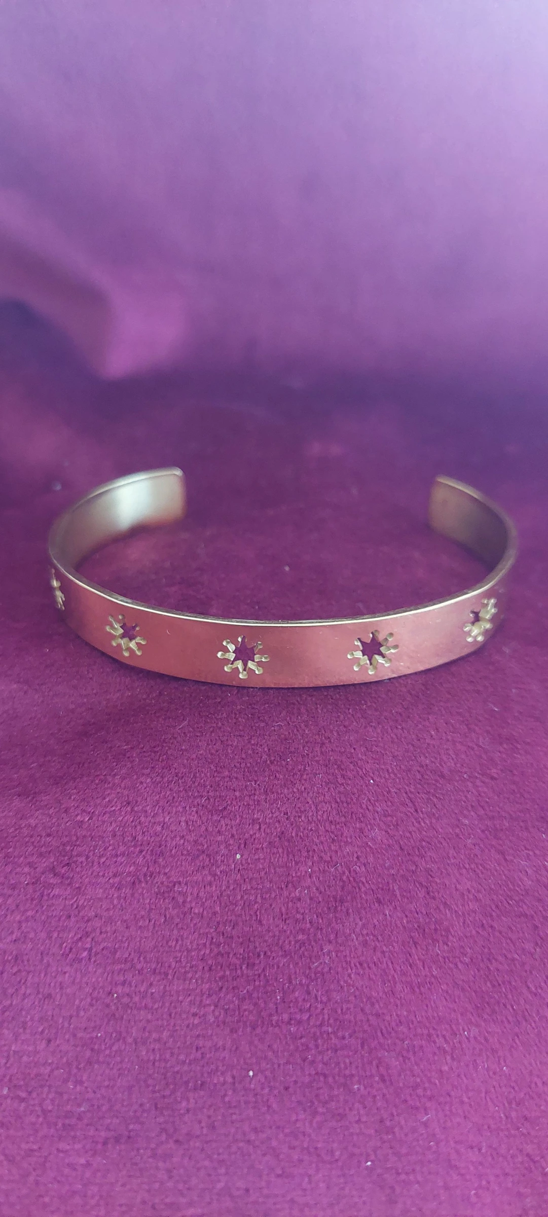 ✨ Gouden armband met ster-/zonpatroon ✨ – photo 5